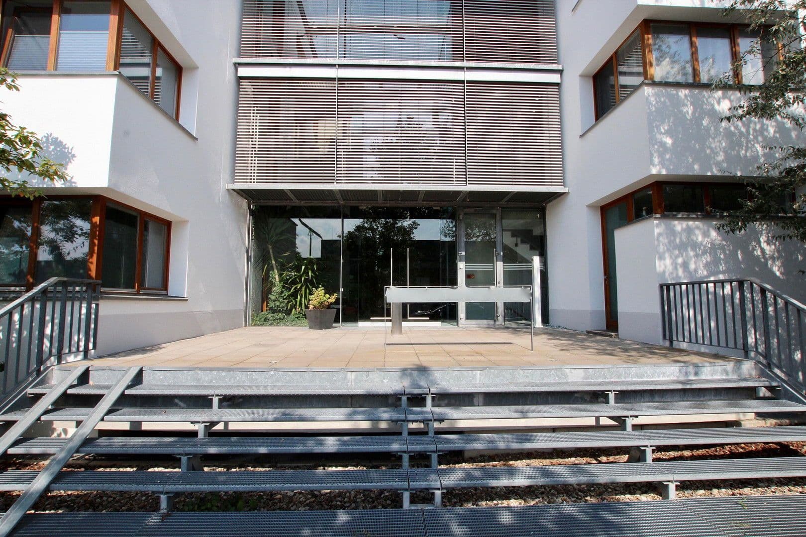 Prenájom bytu 3-izbový 73 m², Hannover, Dolné Sasko Prenájom bytu 3-izbový 73 m², Hannover, Dolné Sasko