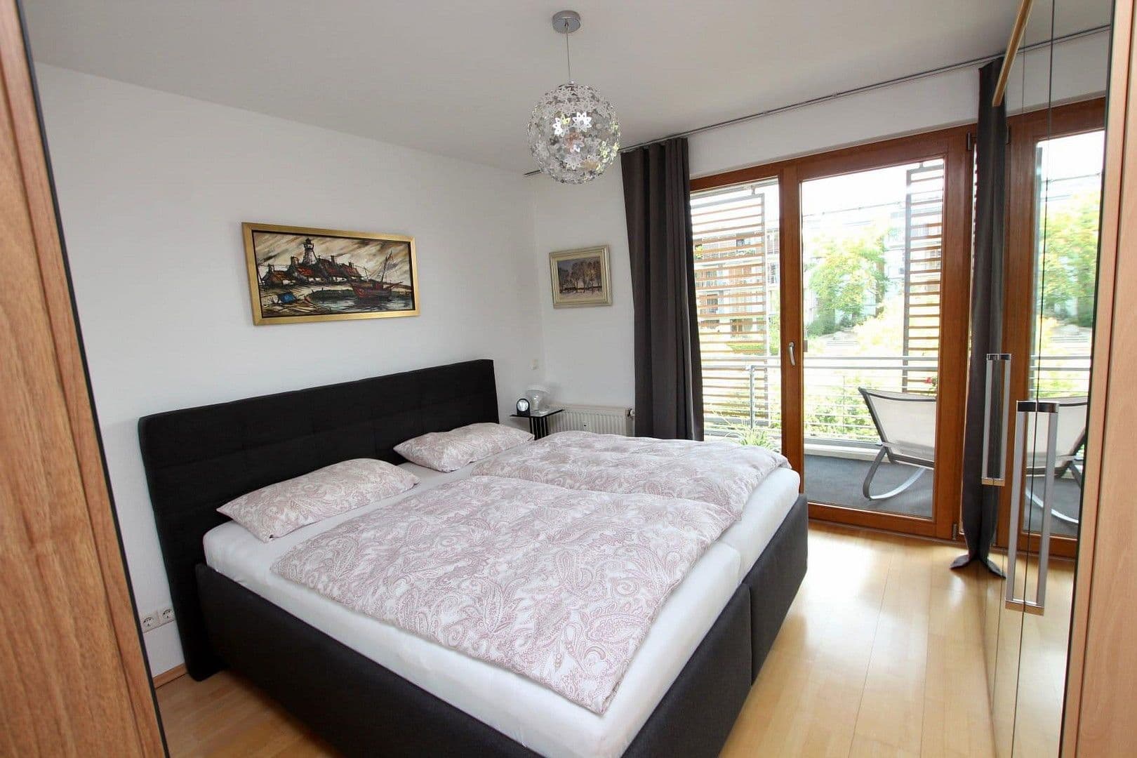 Prenájom bytu 3-izbový 73 m², Hannover, Dolné Sasko Prenájom bytu 3-izbový 73 m², Hannover, Dolné Sasko