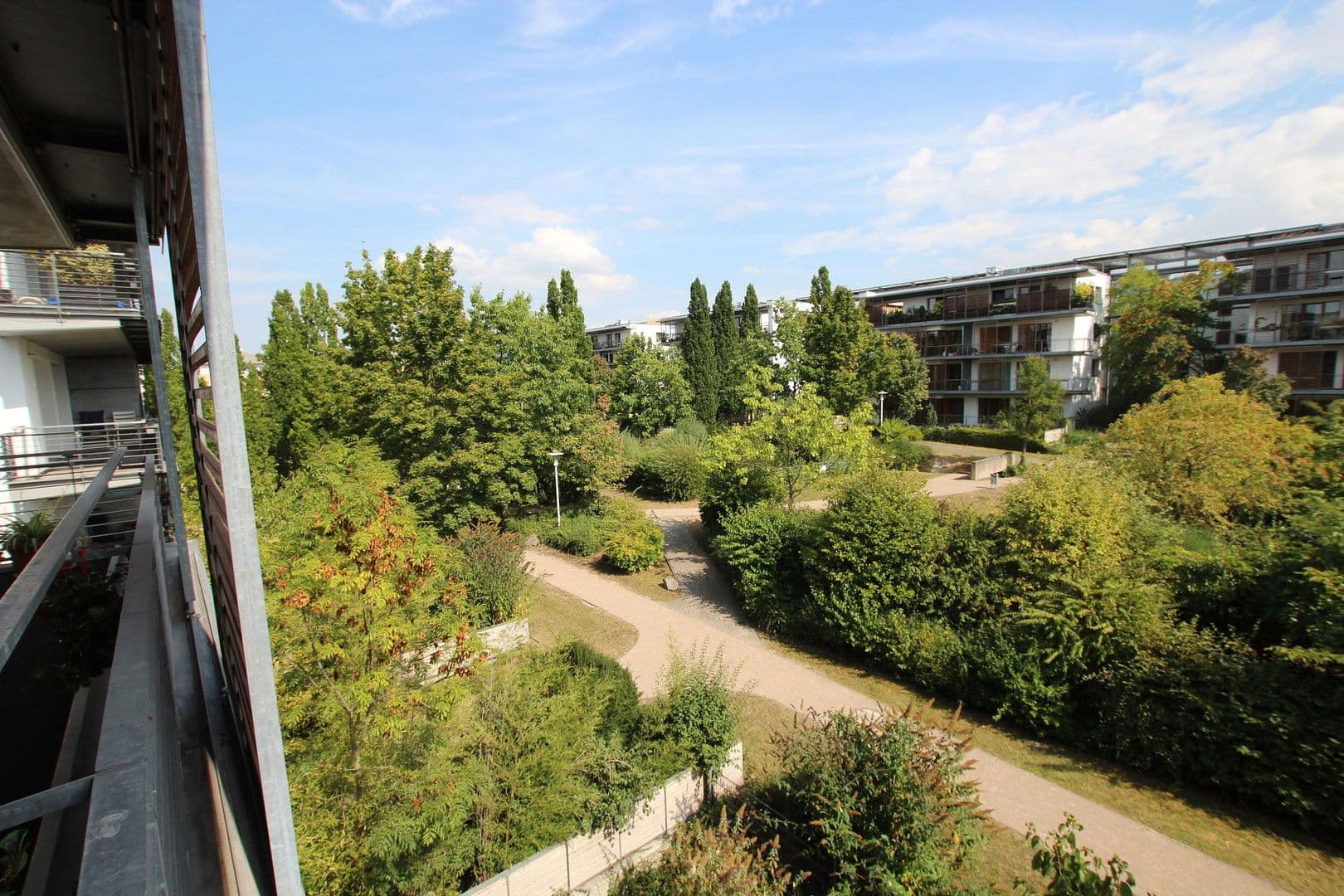 Prenájom bytu 3-izbový 73 m², Hannover, Dolné Sasko Prenájom bytu 3-izbový 73 m², Hannover, Dolné Sasko