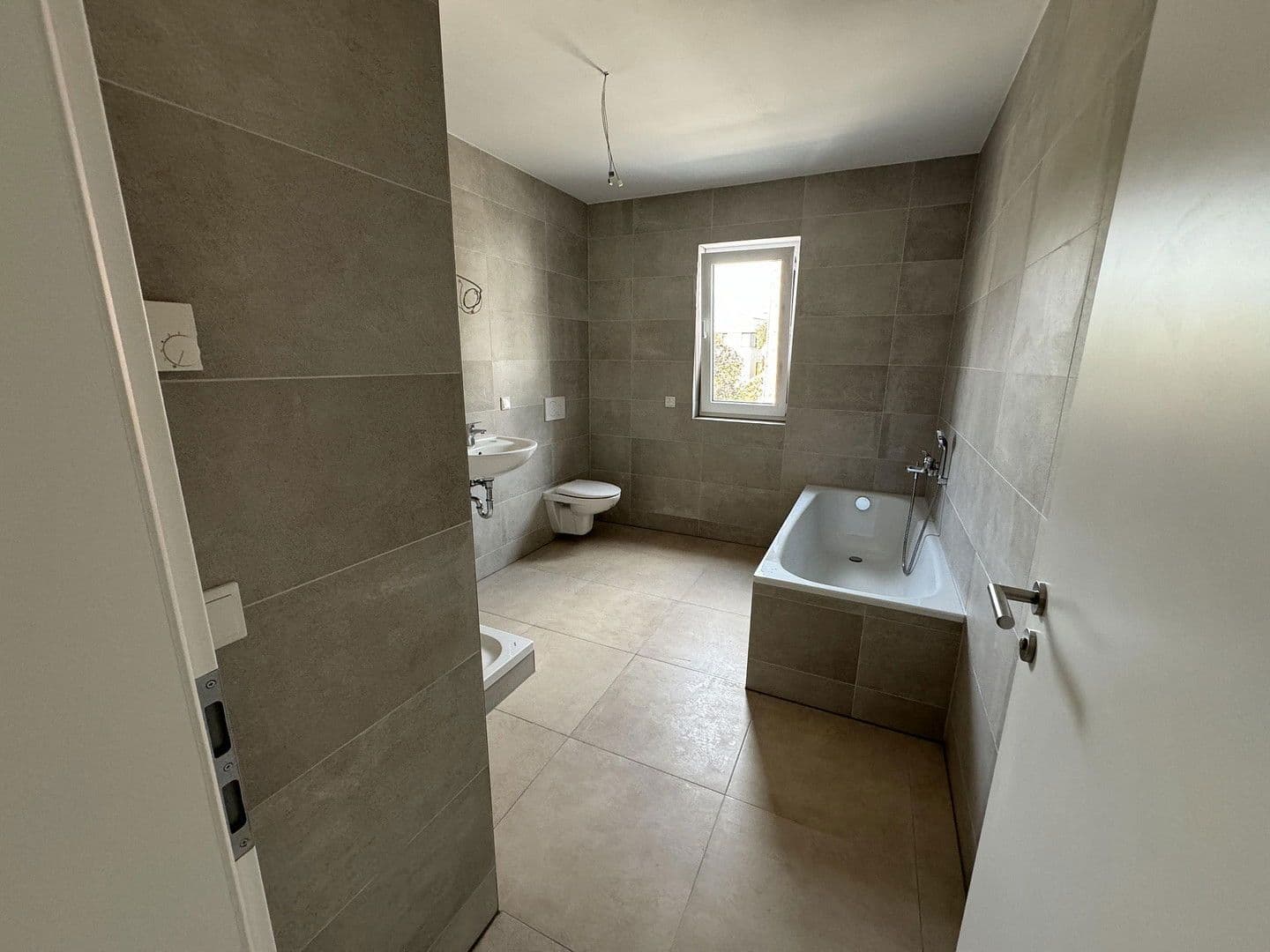 Prenájom bytu 2-izbový 63 m², Barbarossastrasse 12, Hanau, Hesensko Prenájom bytu 2-izbový 63 m², Barbarossastrasse 12, Hanau, Hesensko