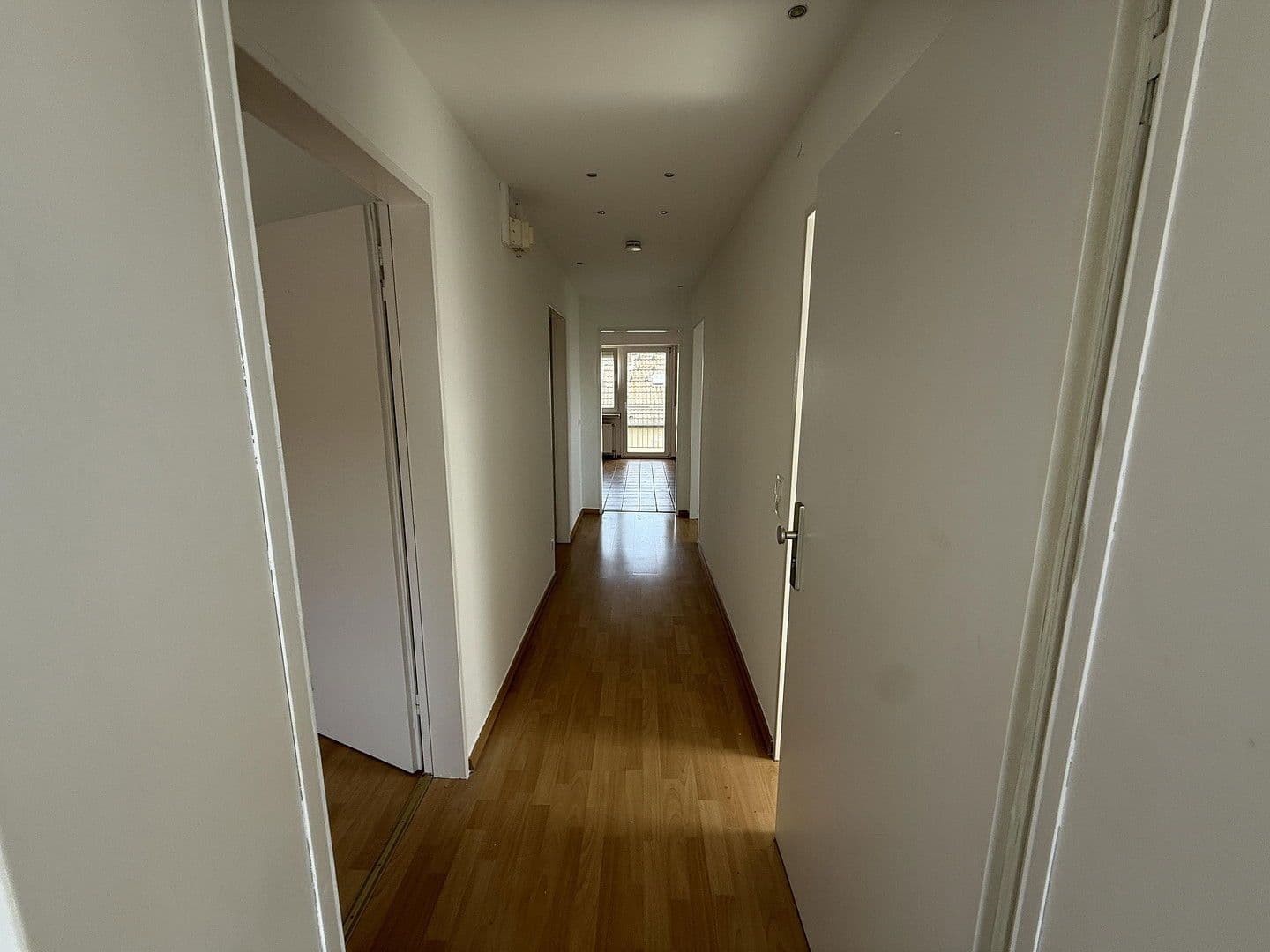 Prenájom bytu 3-izbový 75 m², Hanau, Hesensko Prenájom bytu 3-izbový 75 m², Hanau, Hesensko