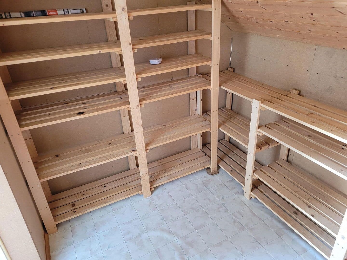 Prenájom bytu 4-izbový 130 m², Laufenburg (Baden), Bádensko-Wurttembersko Prenájom bytu 4-izbový 130 m², Laufenburg (Baden), Bádensko-Wurttembersko