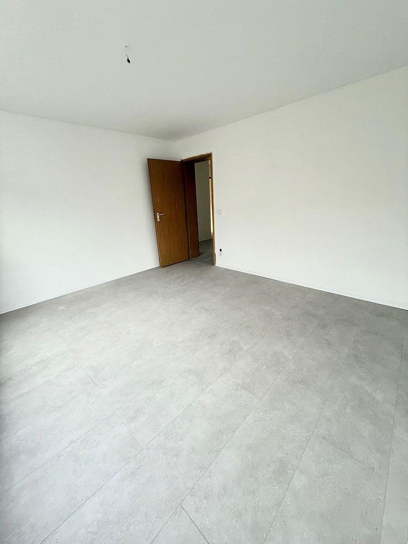 Prenájom bytu 3-izbový 96 m², Frechen, Severné Porýnie - Westfálsko Prenájom bytu 3-izbový 96 m², Frechen, Severné Porýnie - Westfálsko