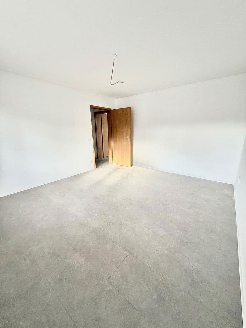 Prenájom bytu 3-izbový 96 m², Frechen, Severné Porýnie - Westfálsko Prenájom bytu 3-izbový 96 m², Frechen, Severné Porýnie - Westfálsko