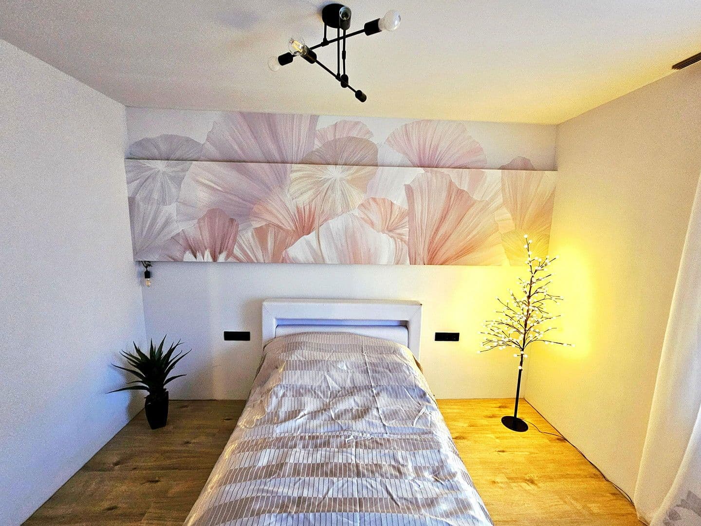 Predaj domu 86 m², pozemek 610 m², Dillendorf, Porýnie-Falcko Predaj domu 86 m², pozemek 610 m², Dillendorf, Porýnie-Falcko