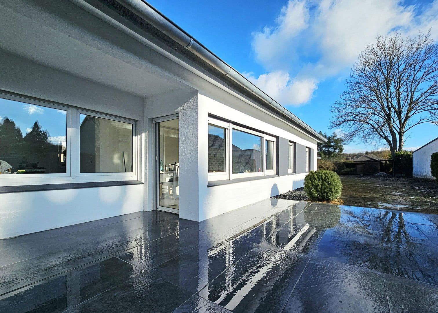 Predaj domu 86 m², pozemek 610 m², Dillendorf, Porýnie-Falcko Predaj domu 86 m², pozemek 610 m², Dillendorf, Porýnie-Falcko