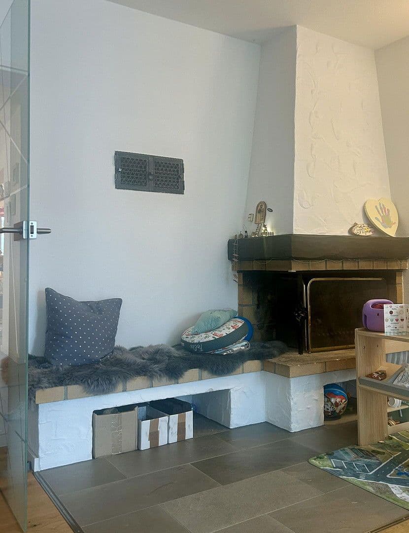 Prenájom domu 150 m², pozemek 350 m², Gräfelfing, Bavorsko Prenájom domu 150 m², pozemek 350 m², Gräfelfing, Bavorsko