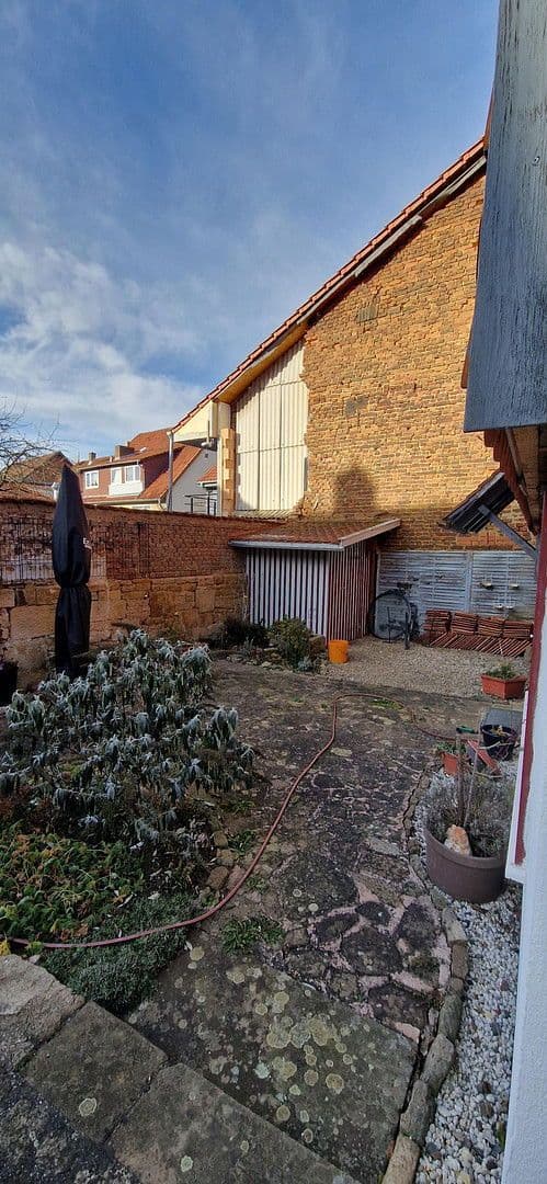 Predaj domu 260 m², pozemek 330 m², Immenhausen, Hesensko Predaj domu 260 m², pozemek 330 m², Immenhausen, Hesensko