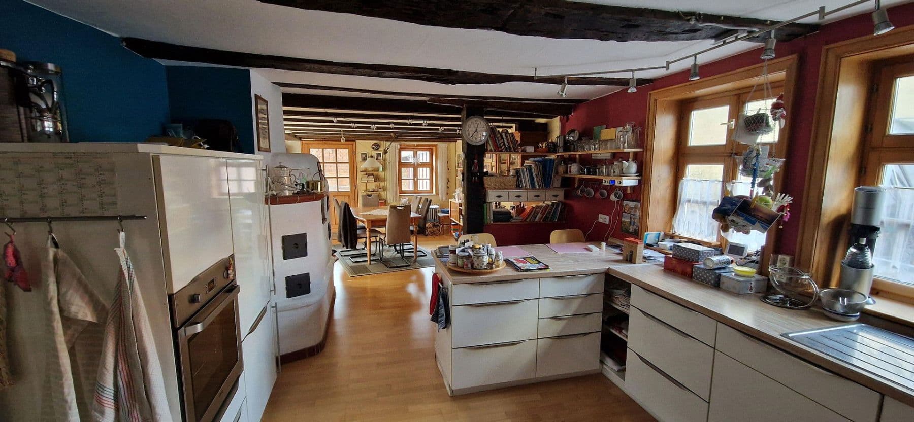 Predaj domu 260 m², pozemek 330 m², Immenhausen, Hesensko Predaj domu 260 m², pozemek 330 m², Immenhausen, Hesensko