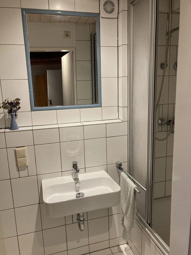 Prenájom bytu 1-izbový 21 m², Am Untertor 2, Flörsheim-Dalsheim, Porýnie-Falcko Prenájom bytu 1-izbový 21 m², Am Untertor 2, Flörsheim-Dalsheim, Porýnie-Falcko