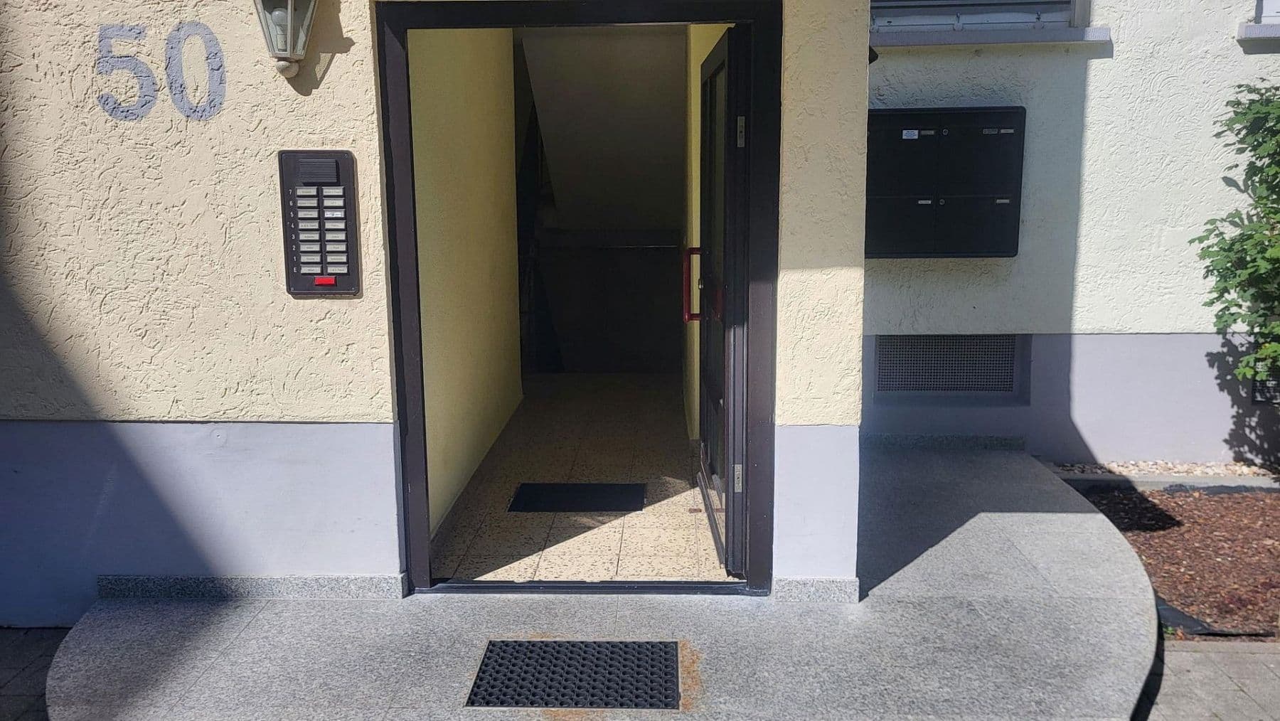 Predaj bytu 3-izbový 89 m², Am Forsthaus Gravenbruch 50, Neu-Isenburg, Hesensko Predaj bytu 3-izbový 89 m², Am Forsthaus Gravenbruch 50, Neu-Isenburg, Hesensko