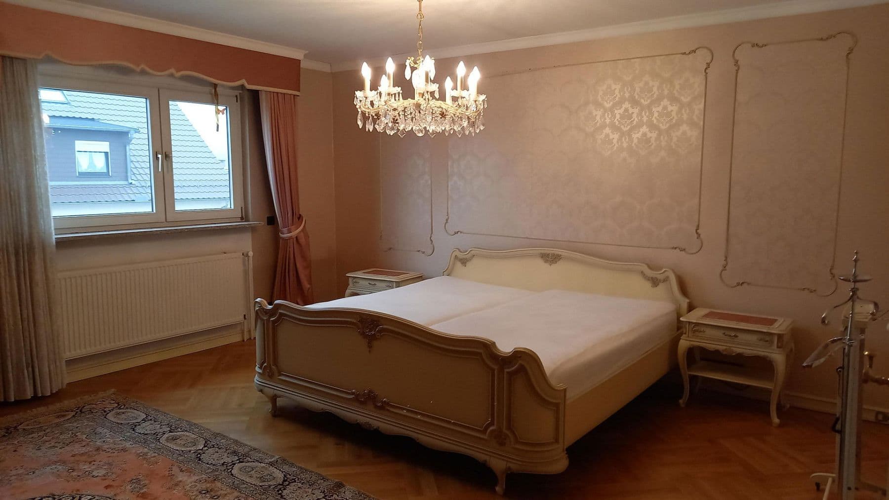 Prenájom bytu 3-izbový 166 m², Kiefernweg 1, Seeheim-Jugenheim, Hesensko Prenájom bytu 3-izbový 166 m², Kiefernweg 1, Seeheim-Jugenheim, Hesensko