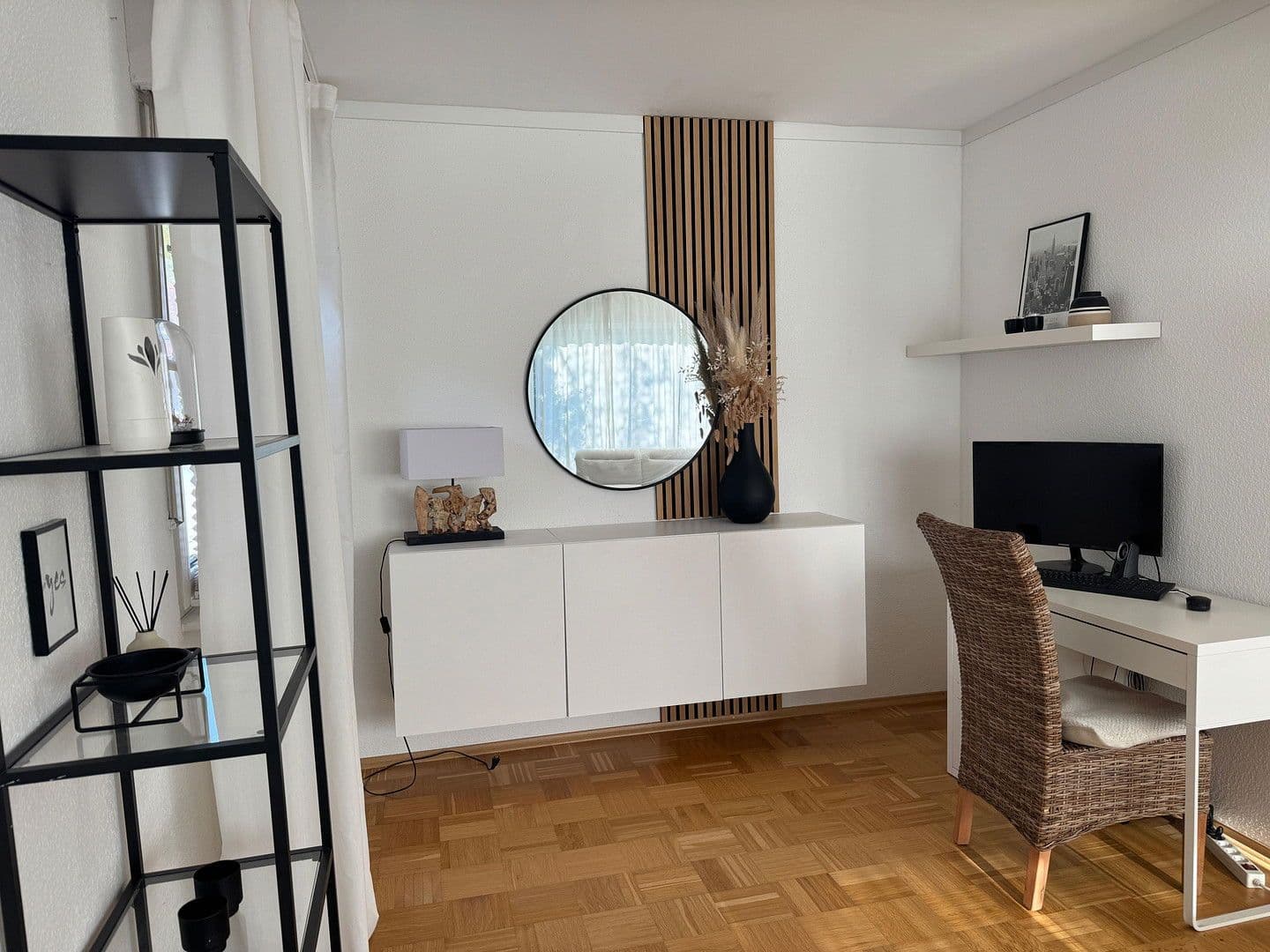 Predaj domu 125 m², pozemek 411 m², Lug, Porýnie-Falcko Predaj domu 125 m², pozemek 411 m², Lug, Porýnie-Falcko