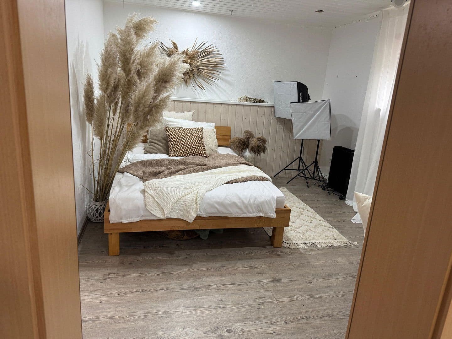 Predaj domu 125 m², pozemek 411 m², Lug, Porýnie-Falcko Predaj domu 125 m², pozemek 411 m², Lug, Porýnie-Falcko