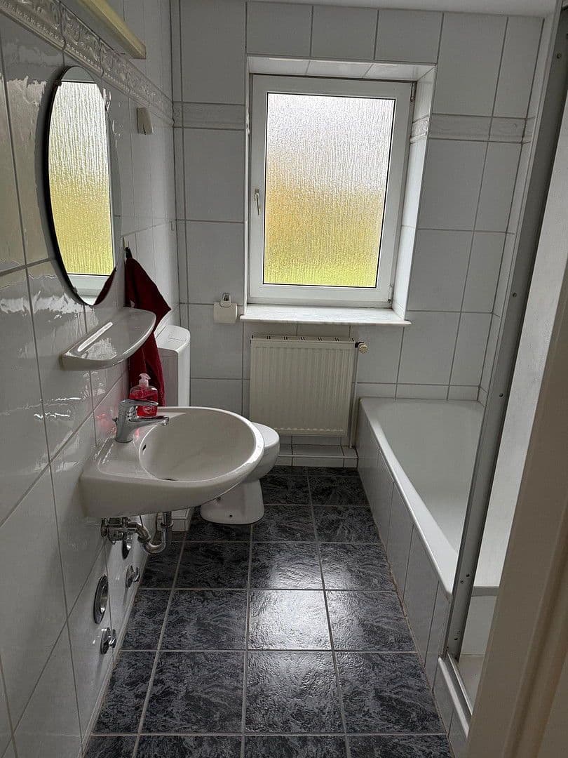 Prenájom bytu 3-izbový 73 m², Goldbecker Straße 6 A, Beckdorf, Dolné Sasko Prenájom bytu 3-izbový 73 m², Goldbecker Straße 6 A, Beckdorf, Dolné Sasko