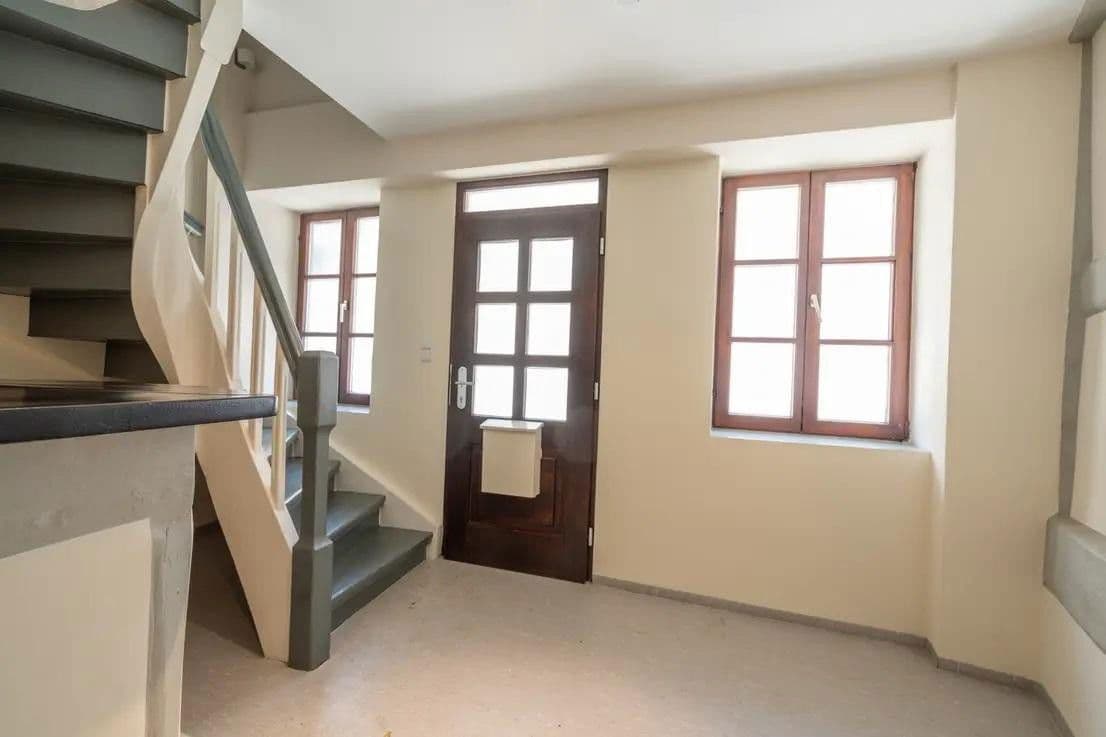 Prenájom domu 125 m², pozemek 48 m², Am Stadtberg 28, Dillingen an der Donau, Bavorsko Prenájom domu 125 m², pozemek 48 m², Am Stadtberg 28, Dillingen an der Donau, Bavorsko