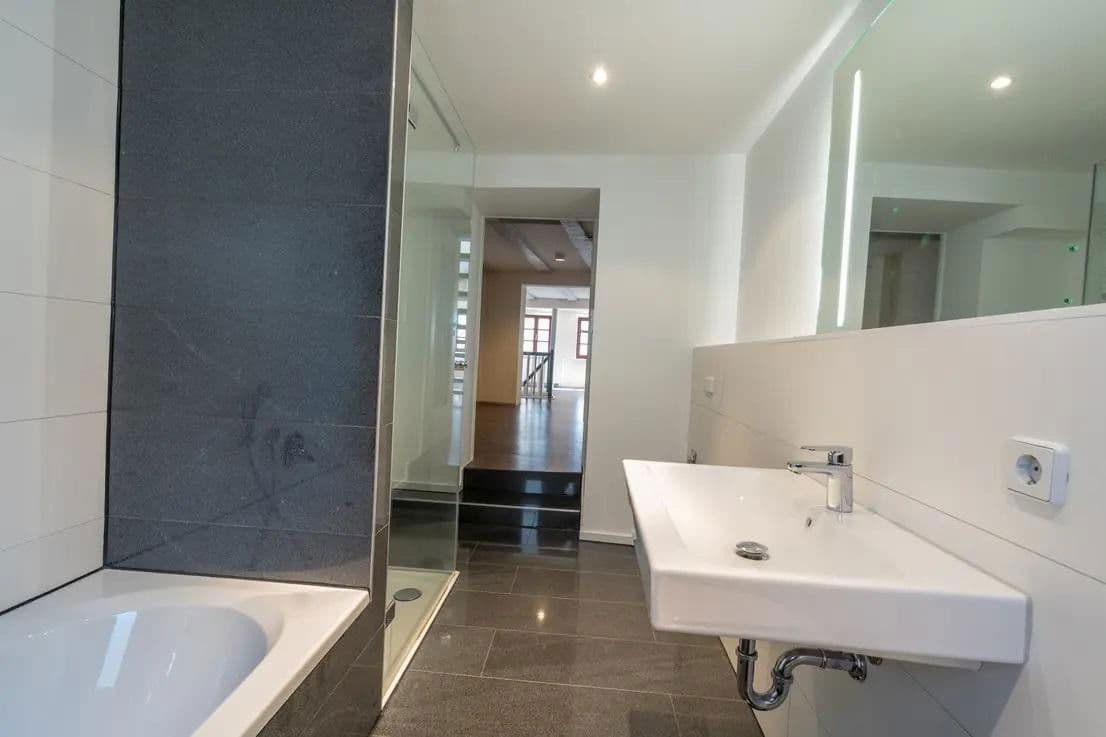 Prenájom domu 125 m², pozemek 48 m², Am Stadtberg 28, Dillingen an der Donau, Bavorsko Prenájom domu 125 m², pozemek 48 m², Am Stadtberg 28, Dillingen an der Donau, Bavorsko