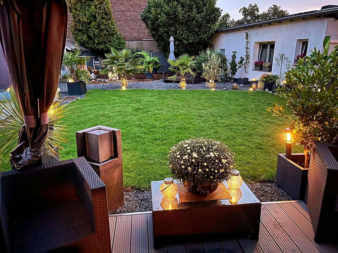 Predaj domu 276 m², pozemek 961 m², Duisburg, Severné Porýnie - Westfálsko Predaj domu 276 m², pozemek 961 m², Duisburg, Severné Porýnie - Westfálsko