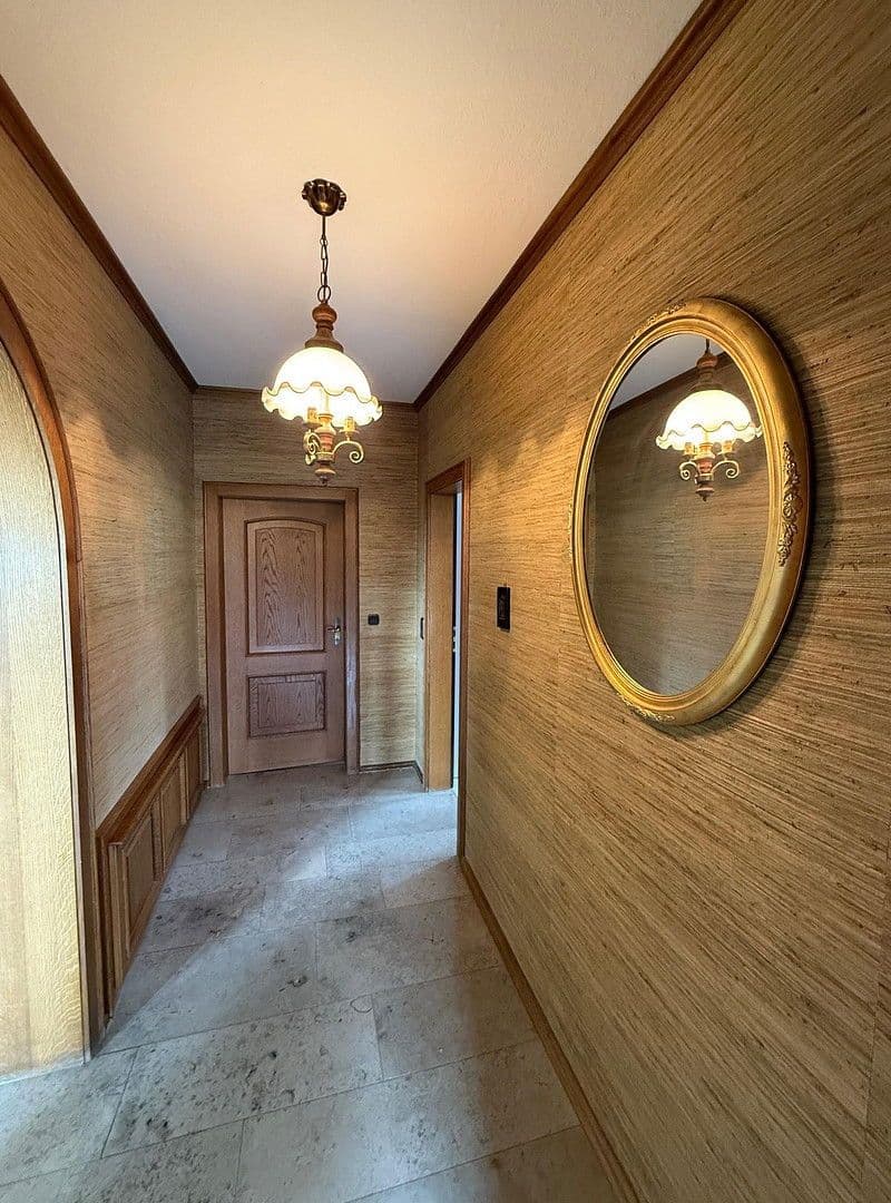 Predaj domu 478 m², pozemek 1.827 m², Neuhof, Hesensko Predaj domu 478 m², pozemek 1.827 m², Neuhof, Hesensko