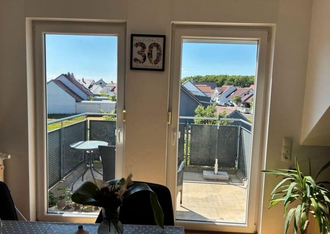 Prenájom bytu 4-izbový 103 m², Reichsdorfstraße 5, Sennfeld, Bavorsko Prenájom bytu 4-izbový 103 m², Reichsdorfstraße 5, Sennfeld, Bavorsko