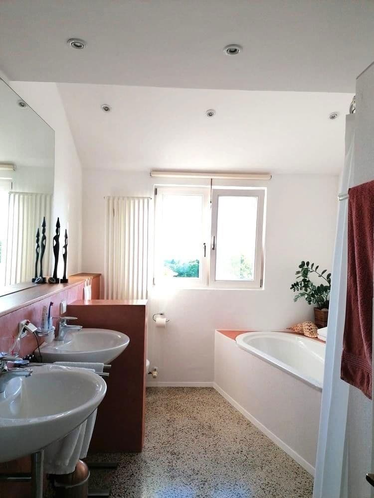 Predaj domu 176 m², pozemek 311 m², Walterstr. 52, Kieselbronn, Bádensko-Wurttembersko Predaj domu 176 m², pozemek 311 m², Walterstr. 52, Kieselbronn, Bádensko-Wurttembersko