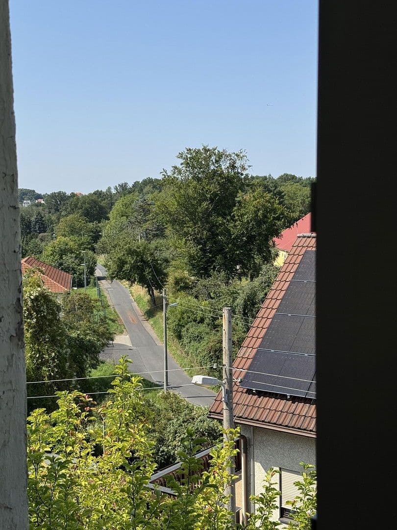 Prenájom bytu 3-izbový 89 m², Dresden, Sasko Prenájom bytu 3-izbový 89 m², Dresden, Sasko