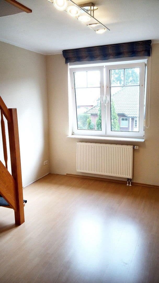 Predaj domu 119 m², pozemek 350 m², Fredenbeck, Dolné Sasko Predaj domu 119 m², pozemek 350 m², Fredenbeck, Dolné Sasko
