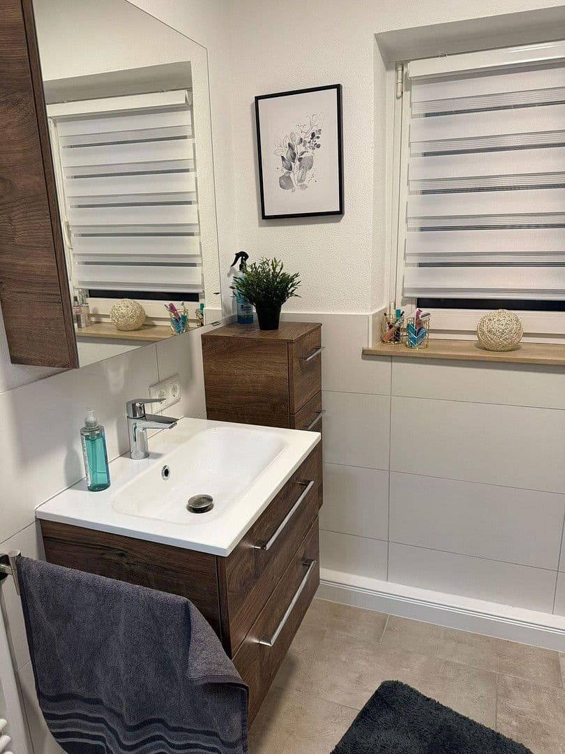 Prenájom bytu 3-izbový 64 m², Sauerbruchstraße 8, Heidenheim an der Brenz, Bádensko-Wurttembersko Prenájom bytu 3-izbový 64 m², Sauerbruchstraße 8, Heidenheim an der Brenz, Bádensko-Wurttembersko