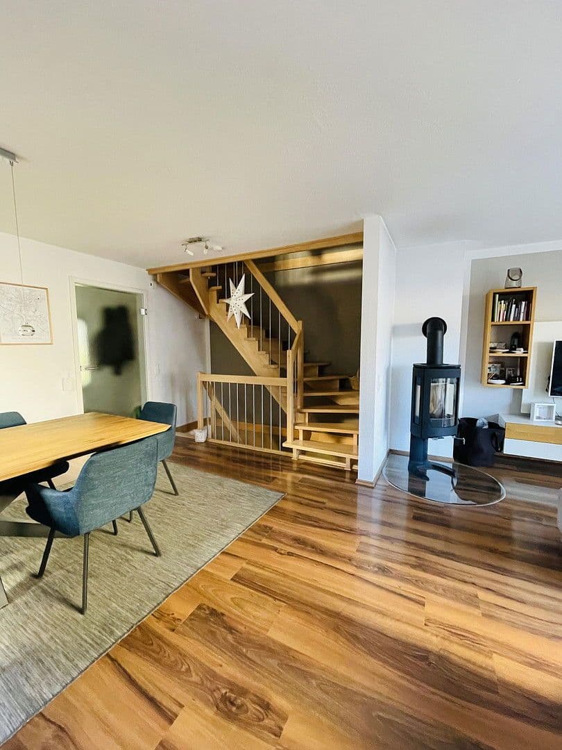 Predaj domu 150 m², pozemek 286 m², Nürnberg, Bavorsko Predaj domu 150 m², pozemek 286 m², Nürnberg, Bavorsko