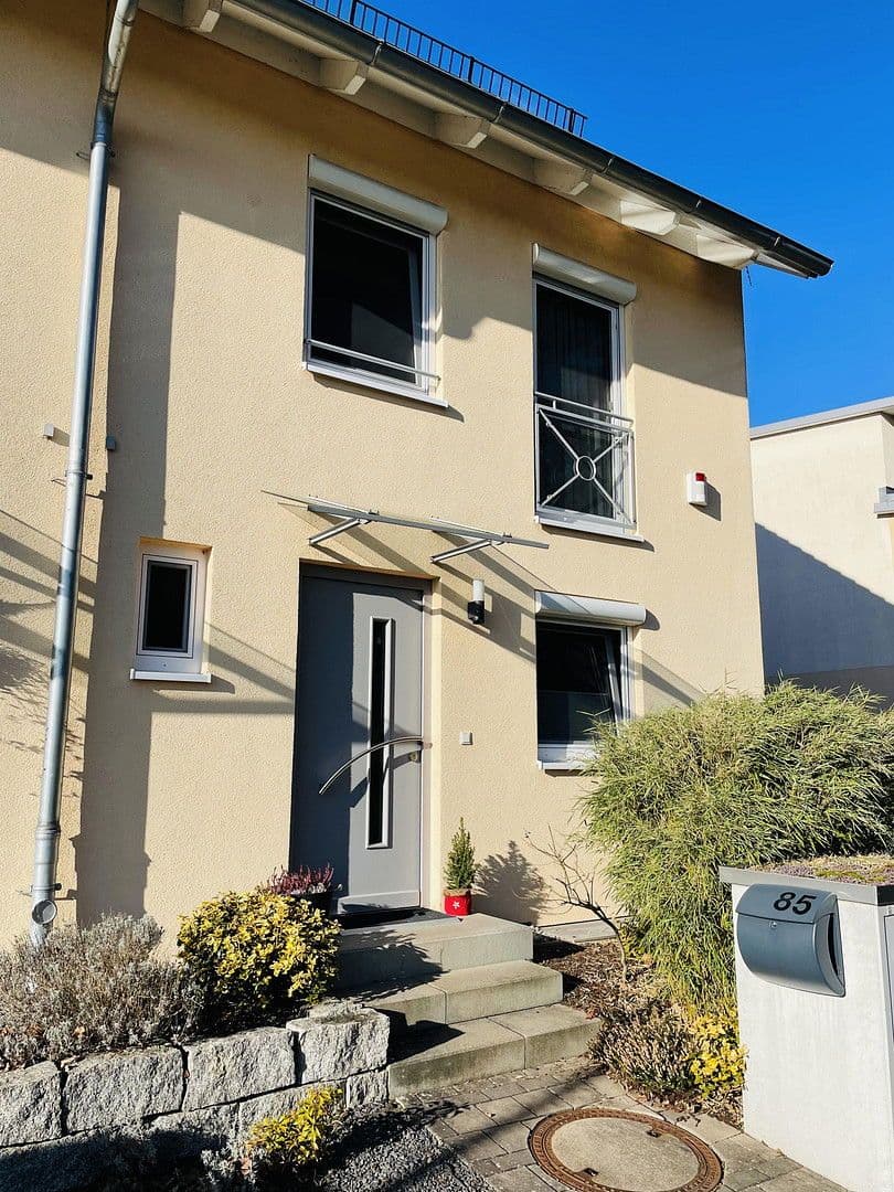 Predaj domu 150 m², pozemek 286 m², Nürnberg, Bavorsko Predaj domu 150 m², pozemek 286 m², Nürnberg, Bavorsko