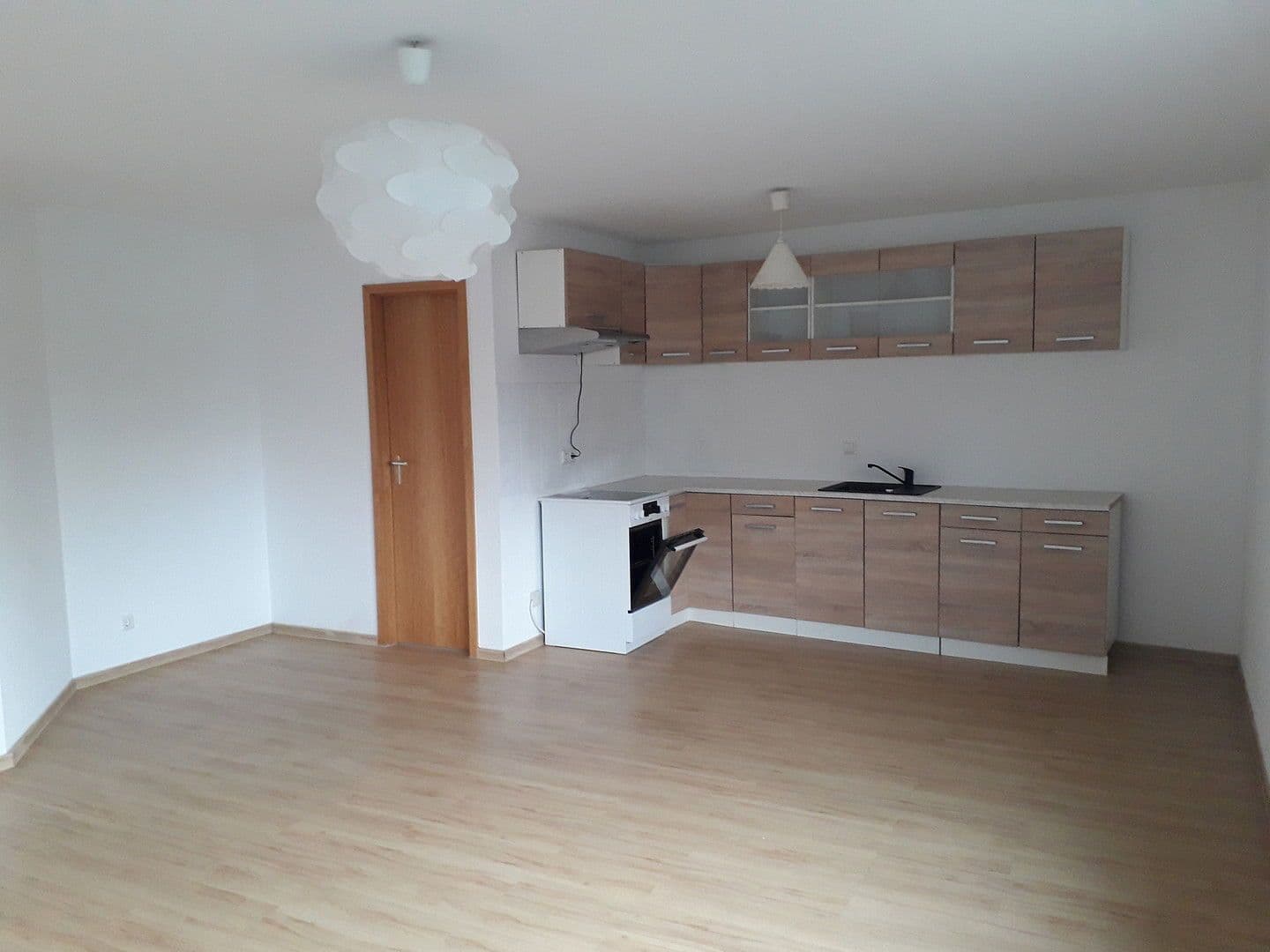 Prenájom bytu 2-izbový 56 m², Eutingen im Gäu, Bádensko-Wurttembersko Prenájom bytu 2-izbový 56 m², Eutingen im Gäu, Bádensko-Wurttembersko