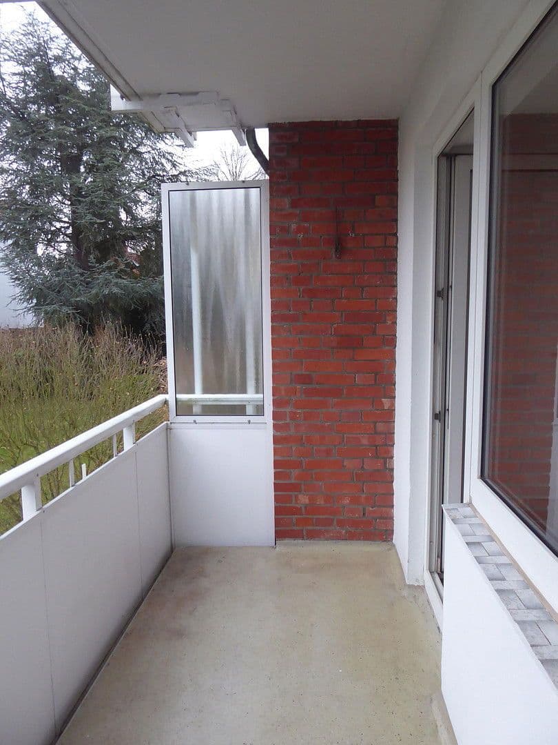 Prenájom bytu 3-izbový 78 m², Bremen, Brémy Prenájom bytu 3-izbový 78 m², Bremen, Brémy