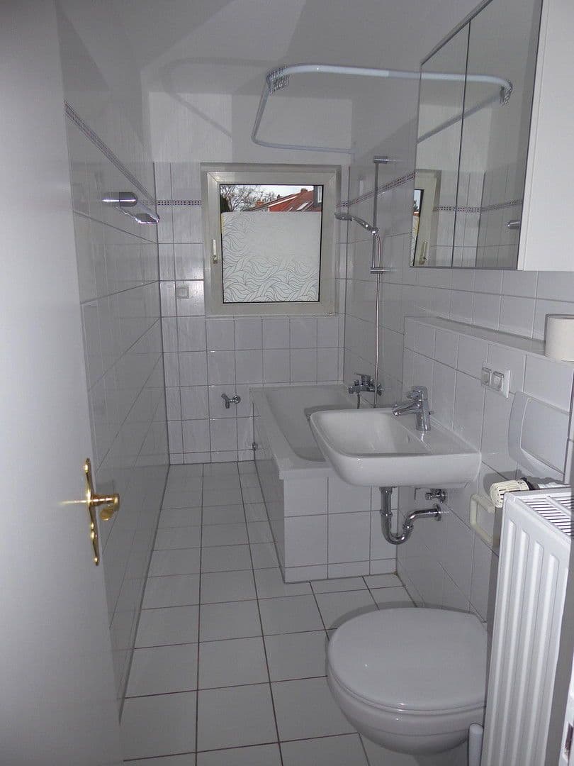 Prenájom bytu 3-izbový 78 m², Bremen, Brémy Prenájom bytu 3-izbový 78 m², Bremen, Brémy