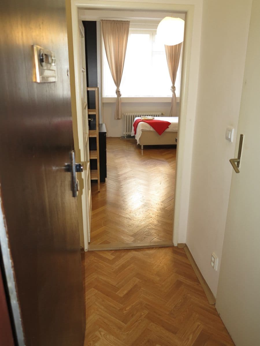 Predaj bytu 1-izbový 23 m², Sokolovská, Praha, Praha Predaj bytu 1-izbový 23 m², Sokolovská, Praha, Praha