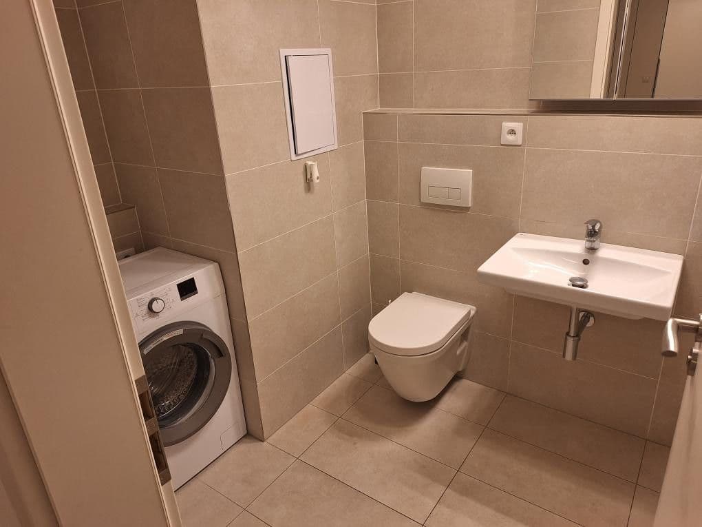 Prenájom bytu 2-izbový 56 m², Smržových, Praha, Praha Prenájom bytu 2-izbový 56 m², Smržových, Praha, Praha