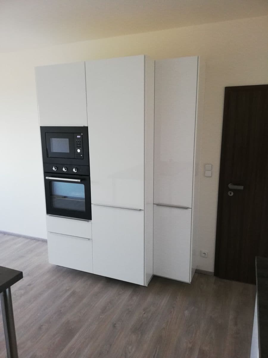 Prenájom bytu 2-izbový 54 m², Honzíkova, Praha, Praha Prenájom bytu 2-izbový 54 m², Honzíkova, Praha, Praha