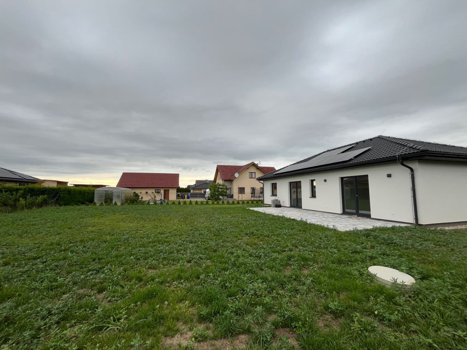 Predaj domu 107 m², pozemek 940 m², Kukuřičná, Sibřina, Středočeský kraj Predaj domu 107 m², pozemek 940 m², Kukuřičná, Sibřina, Středočeský kraj