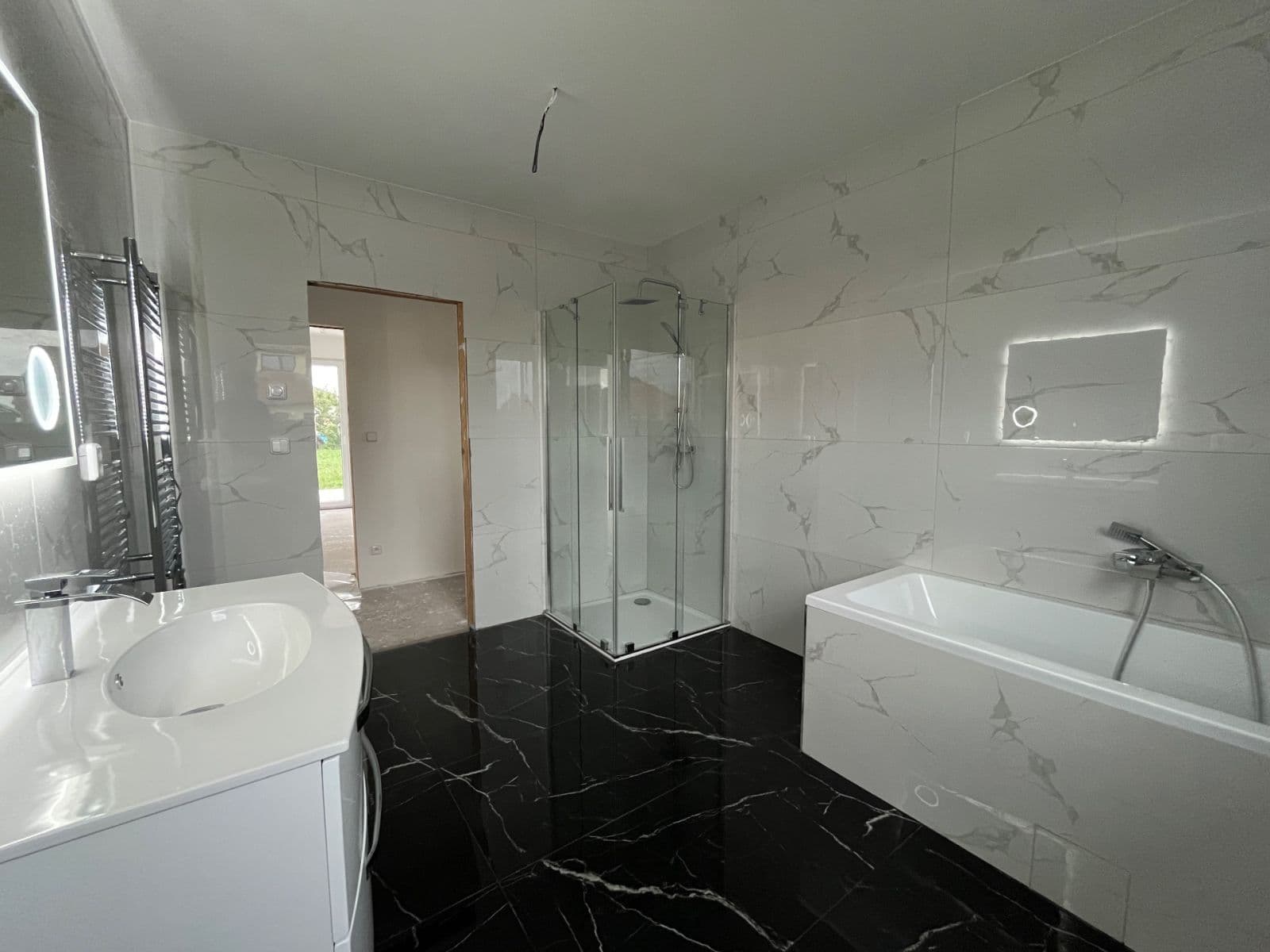 Predaj domu 107 m², pozemek 940 m², Kukuřičná, Sibřina, Středočeský kraj Predaj domu 107 m², pozemek 940 m², Kukuřičná, Sibřina, Středočeský kraj