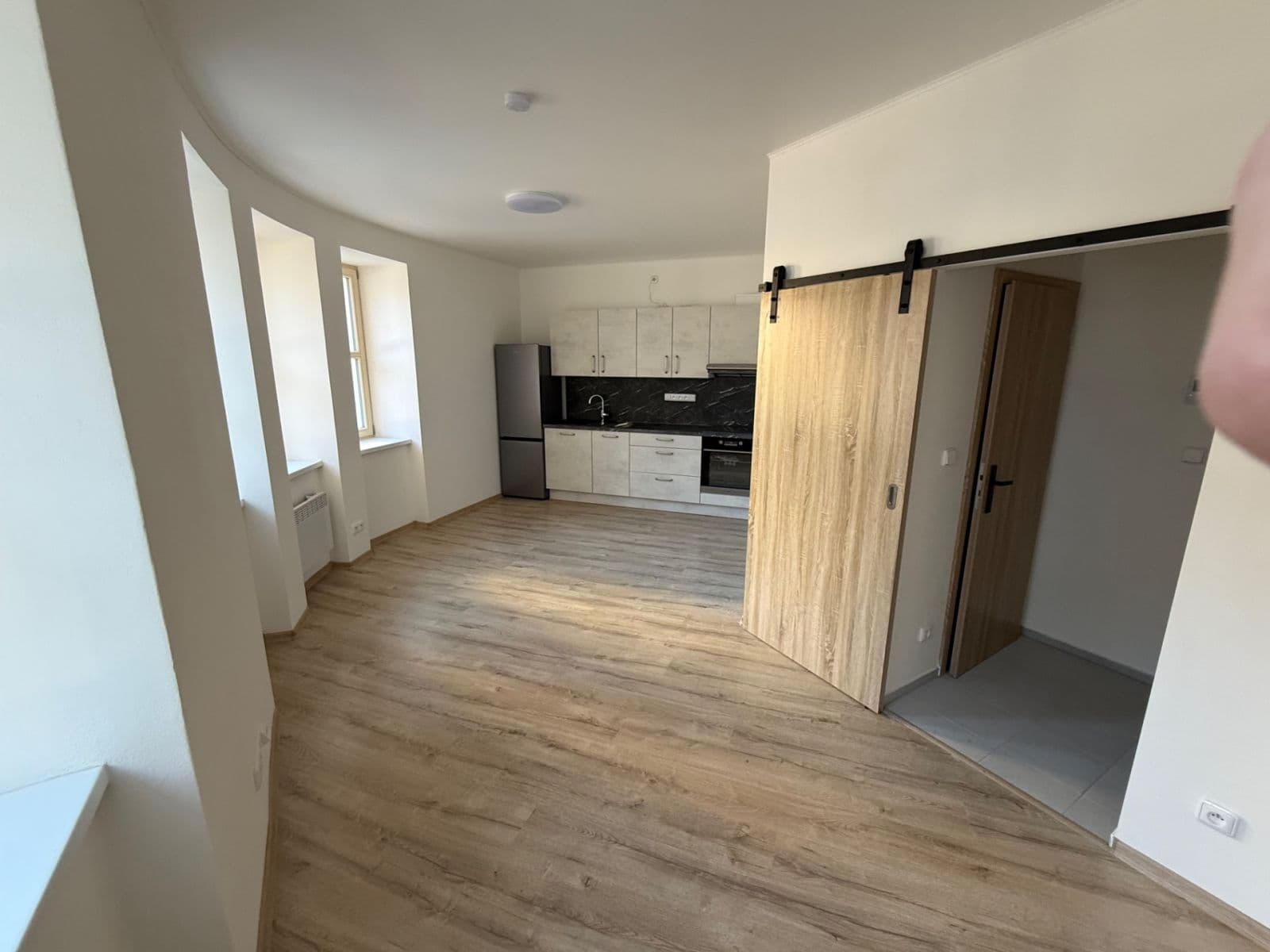 Prenájom bytu 1-izbový 26 m², nám. Kpt. Otm. Chlupa, Znojmo, Jihomoravský kraj Prenájom bytu 1-izbový 26 m², nám. Kpt. Otm. Chlupa, Znojmo, Jihomoravský kraj