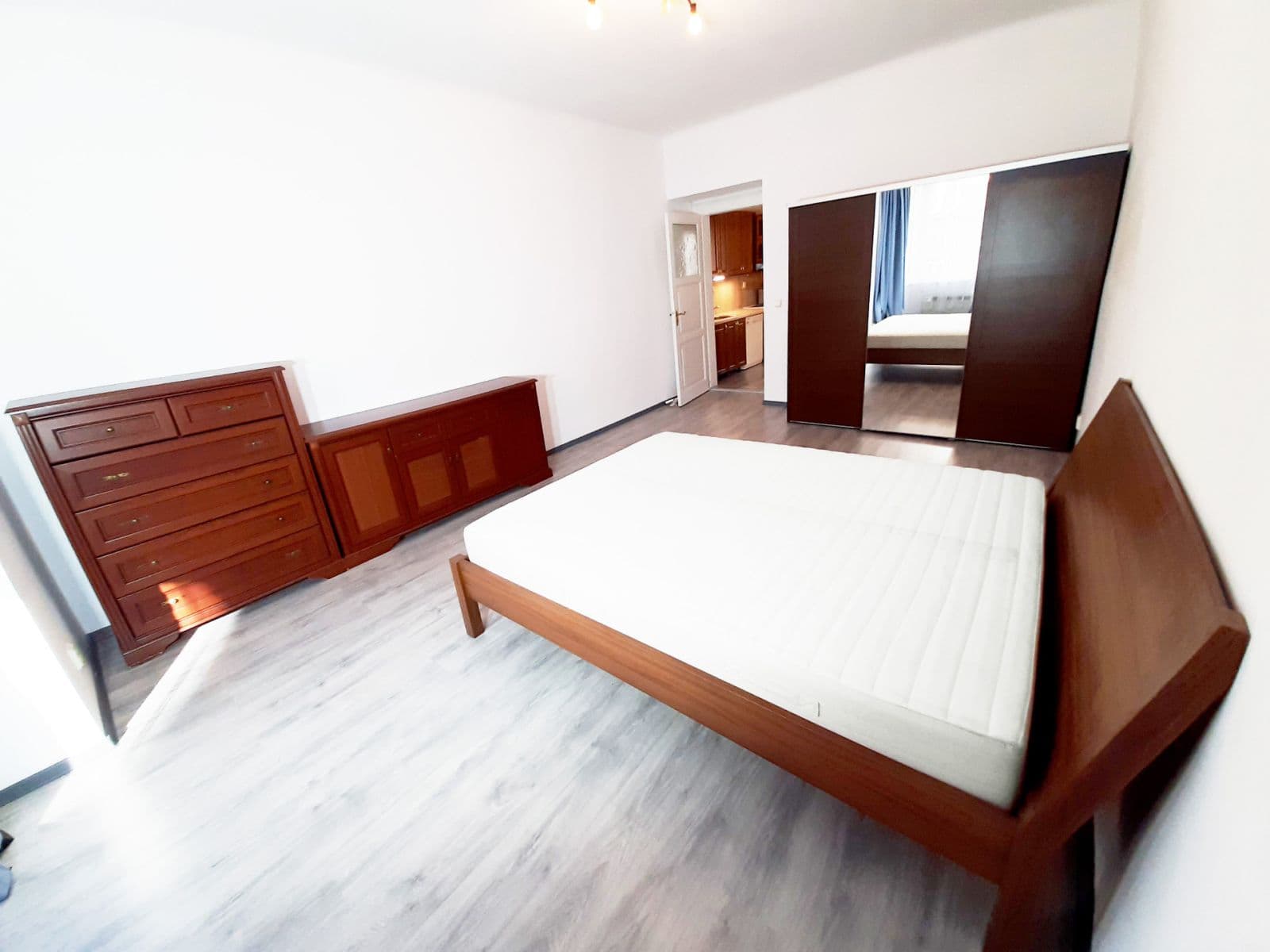 Prenájom bytu 2-izbový 56 m², Nuselská, Praha, Praha Prenájom bytu 2-izbový 56 m², Nuselská, Praha, Praha