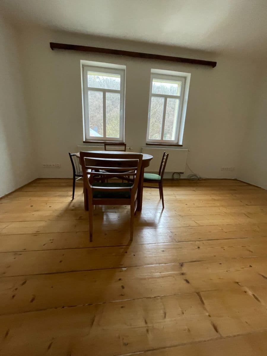 Prenájom bytu 1-izbový 43 m², V Šáreckém údolí, Praha, Praha Prenájom bytu 1-izbový 43 m², V Šáreckém údolí, Praha, Praha