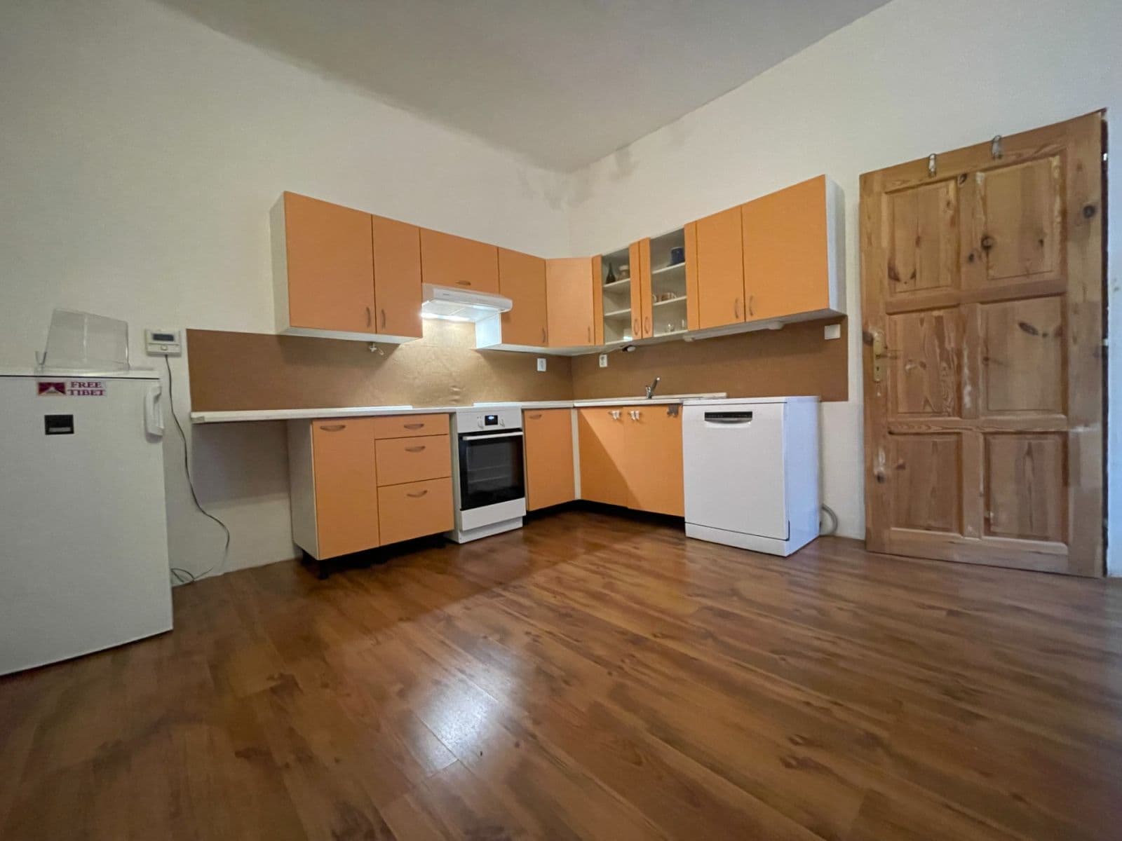 Prenájom bytu 1-izbový 43 m², V Šáreckém údolí, Praha, Praha Prenájom bytu 1-izbový 43 m², V Šáreckém údolí, Praha, Praha