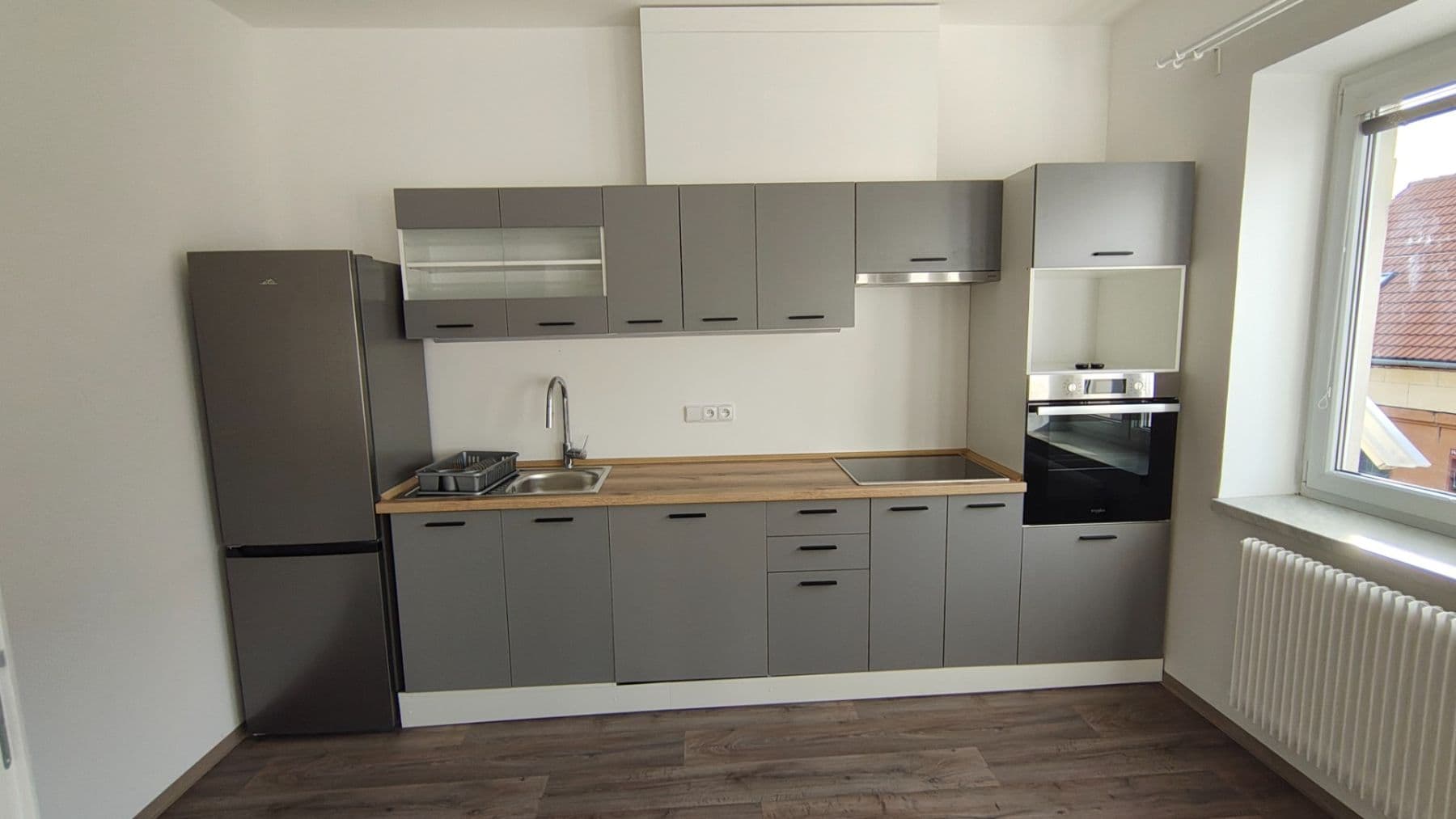 Prenájom bytu 3-izbový 84 m², Fügnerova, Kladno, Středočeský kraj Prenájom bytu 3-izbový 84 m², Fügnerova, Kladno, Středočeský kraj