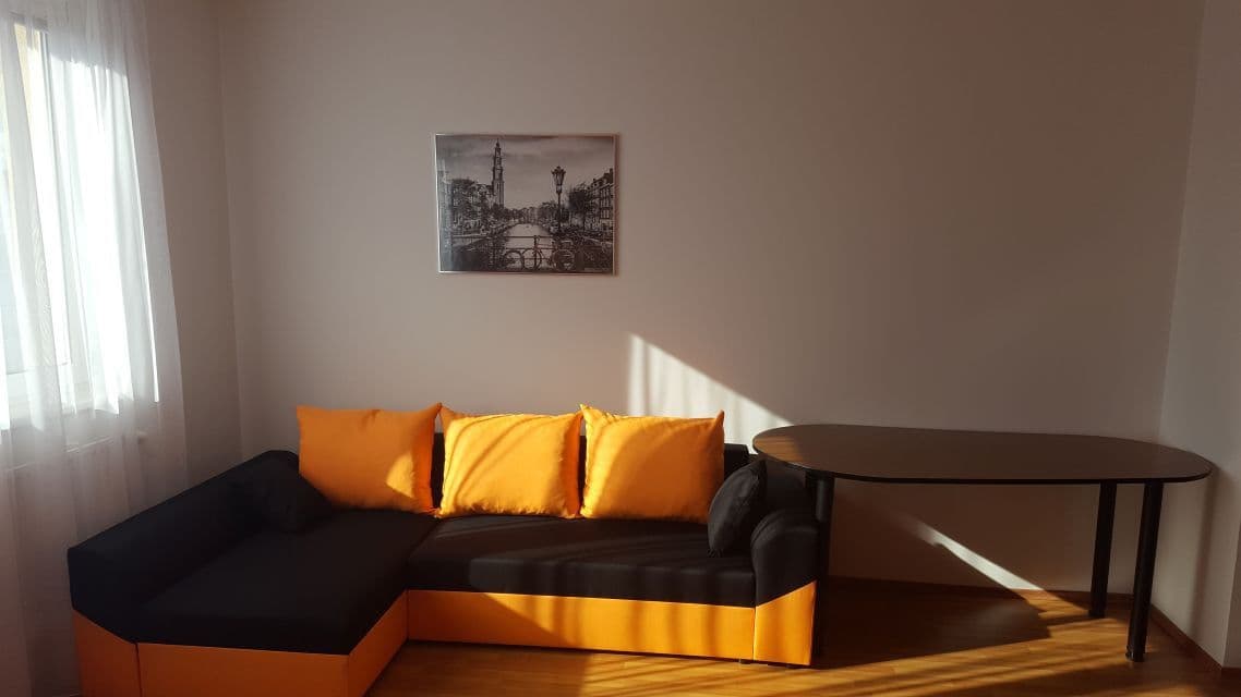 Prenájom bytu 2-izbový 50 m², Ondavská, Ružinov, Bratislavský kraj Prenájom bytu 2-izbový 50 m², Ondavská, Ružinov, Bratislavský kraj