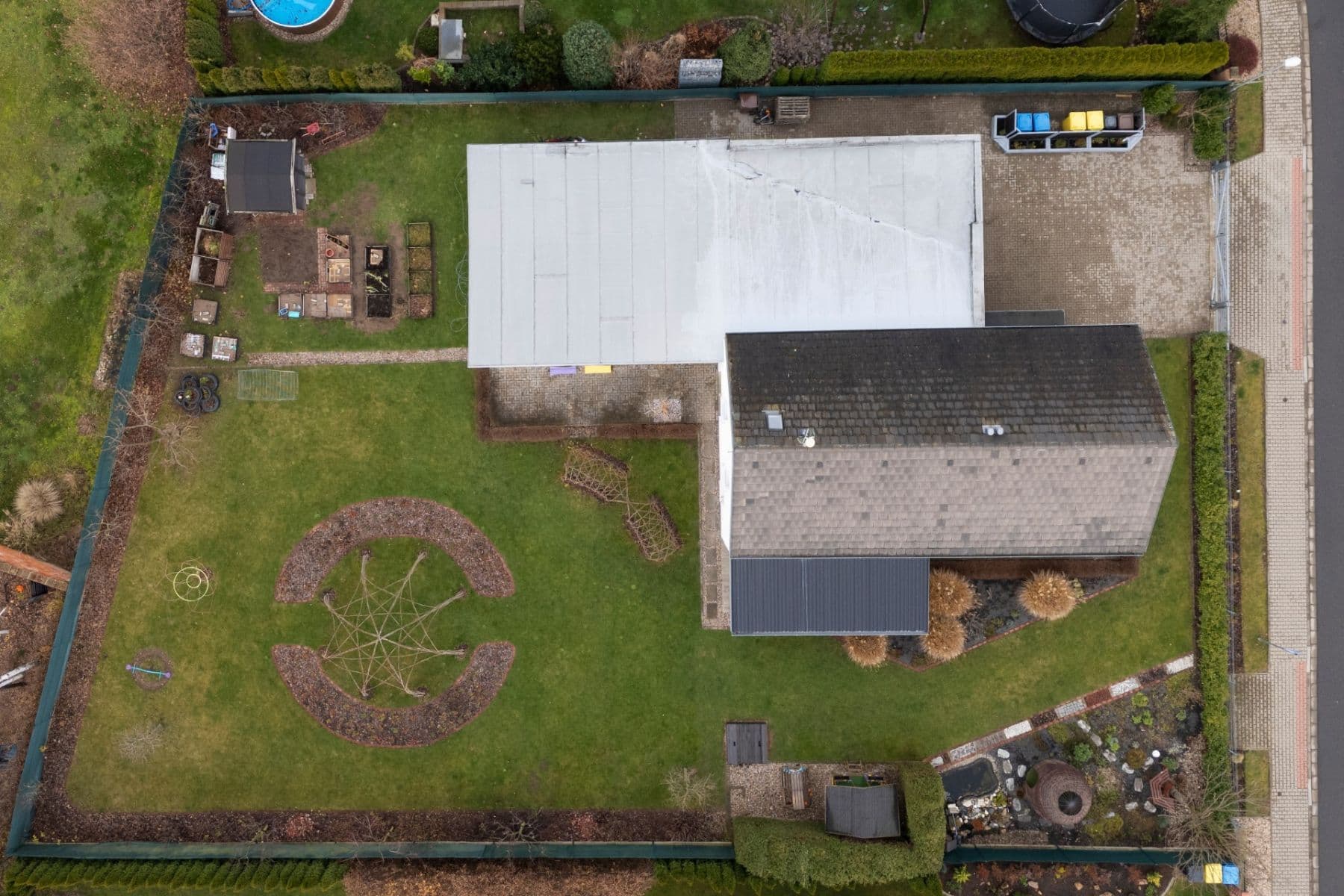 Predaj domu 199 m², pozemek 1.235 m², K Tišině, Řečany nad Labem, Pardubický kraj Predaj domu 199 m², pozemek 1.235 m², K Tišině, Řečany nad Labem, Pardubický kraj