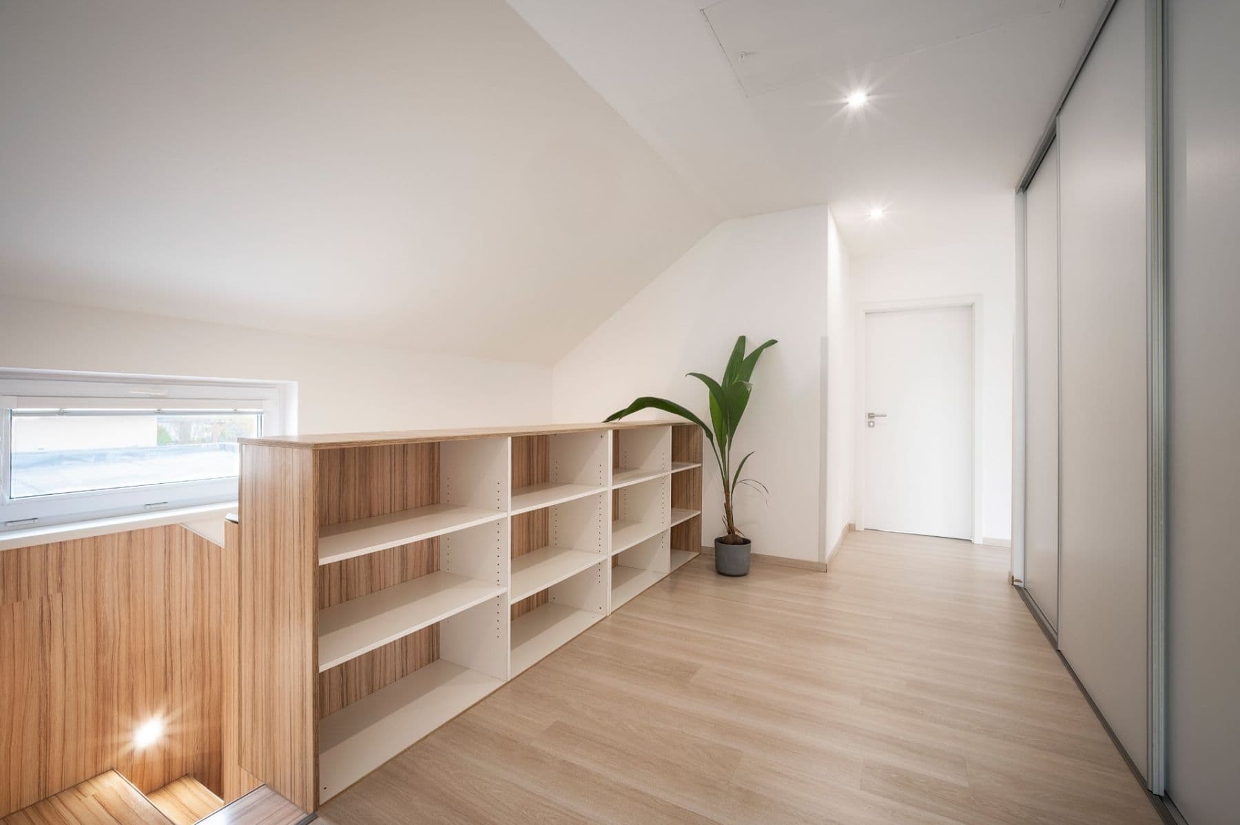 Predaj domu 199 m², pozemek 1.235 m², K Tišině, Řečany nad Labem, Pardubický kraj Predaj domu 199 m², pozemek 1.235 m², K Tišině, Řečany nad Labem, Pardubický kraj