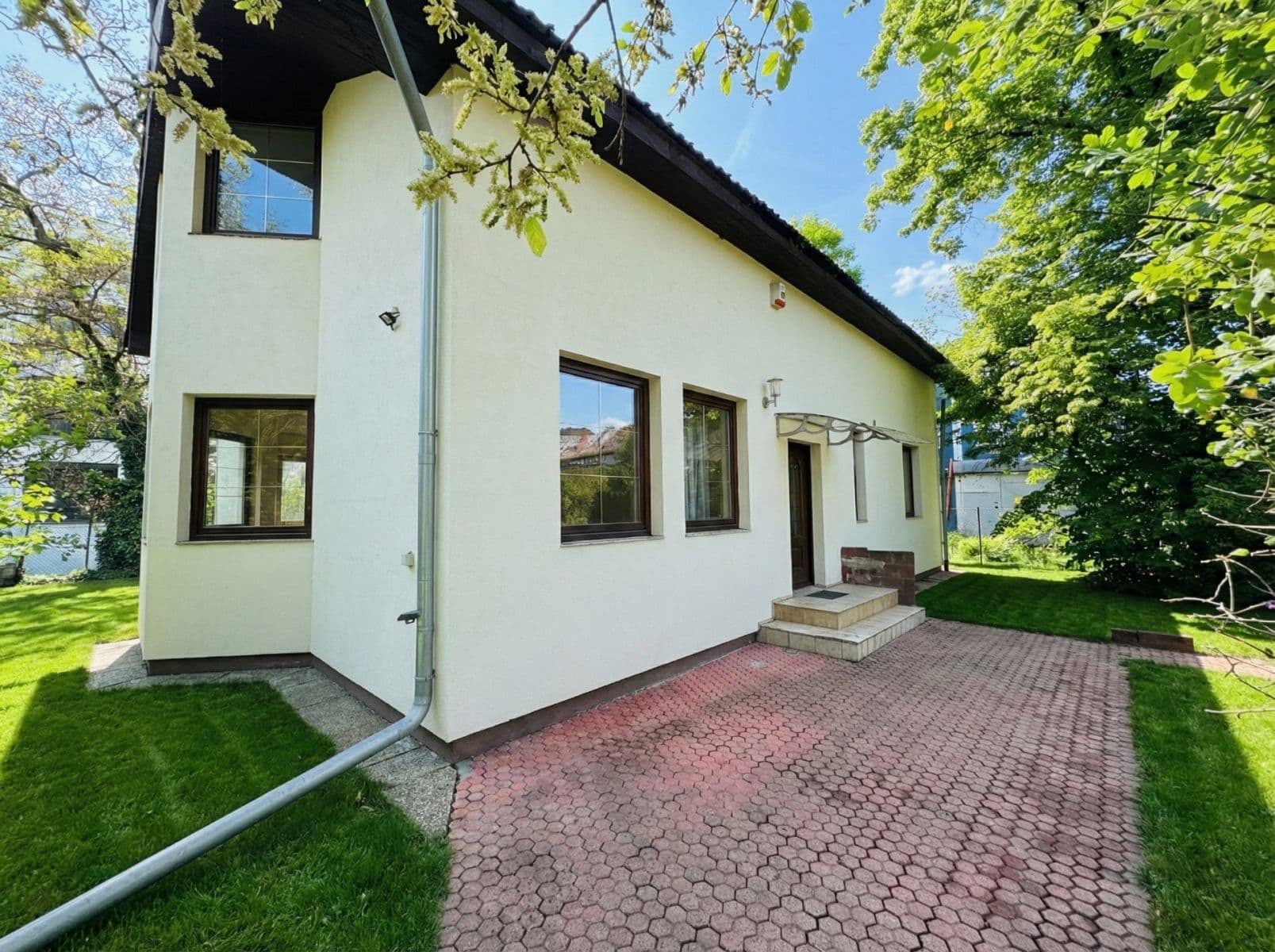 Predaj domu 245 m², pozemek 121 m², Bělehradská, Praha, Praha Predaj domu 245 m², pozemek 121 m², Bělehradská, Praha, Praha