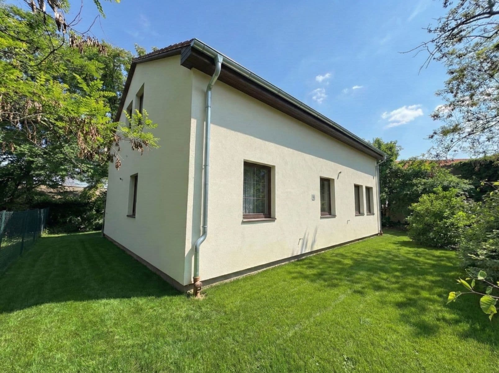 Predaj domu 245 m², pozemek 121 m², Bělehradská, Praha, Praha Predaj domu 245 m², pozemek 121 m², Bělehradská, Praha, Praha