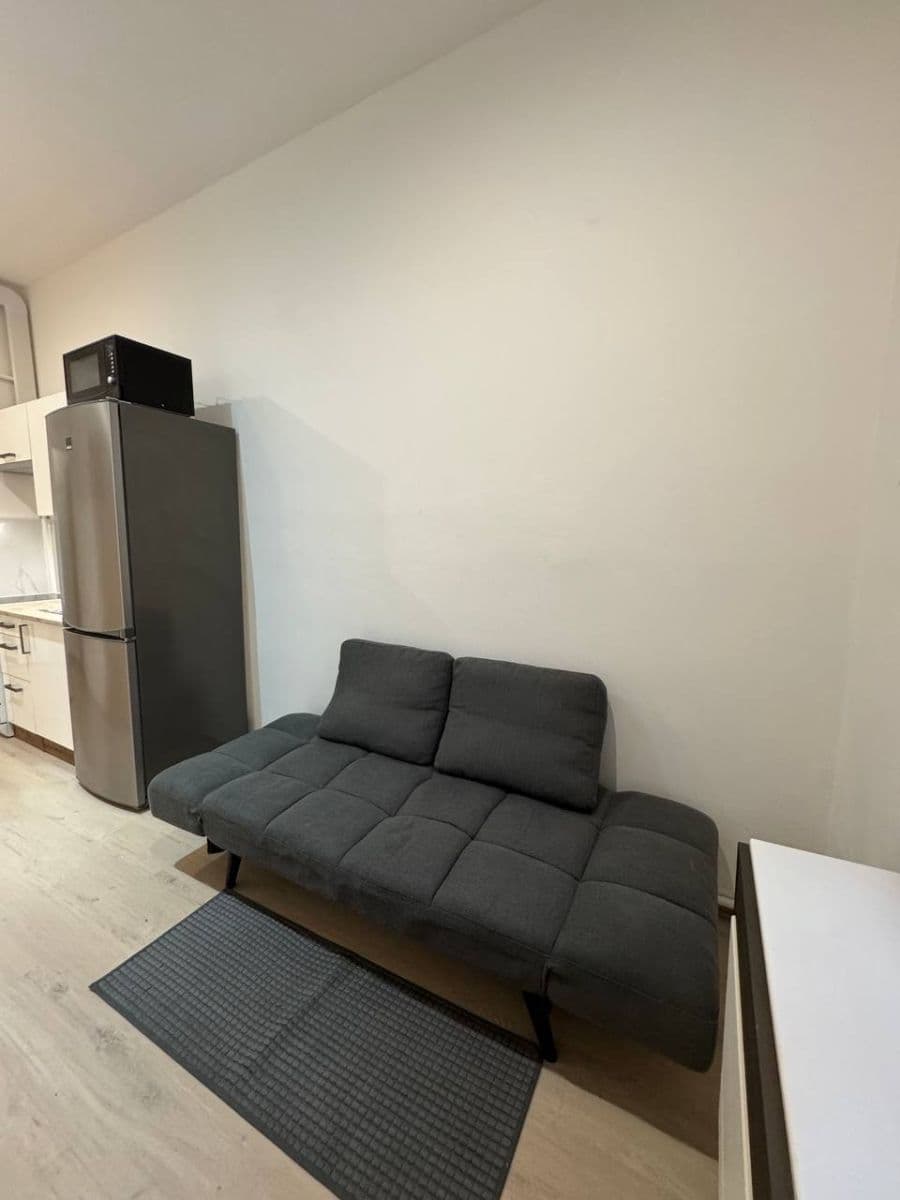 Prenájom bytu 2-izbový 45 m², Jandova, Praha, Praha Prenájom bytu 2-izbový 45 m², Jandova, Praha, Praha