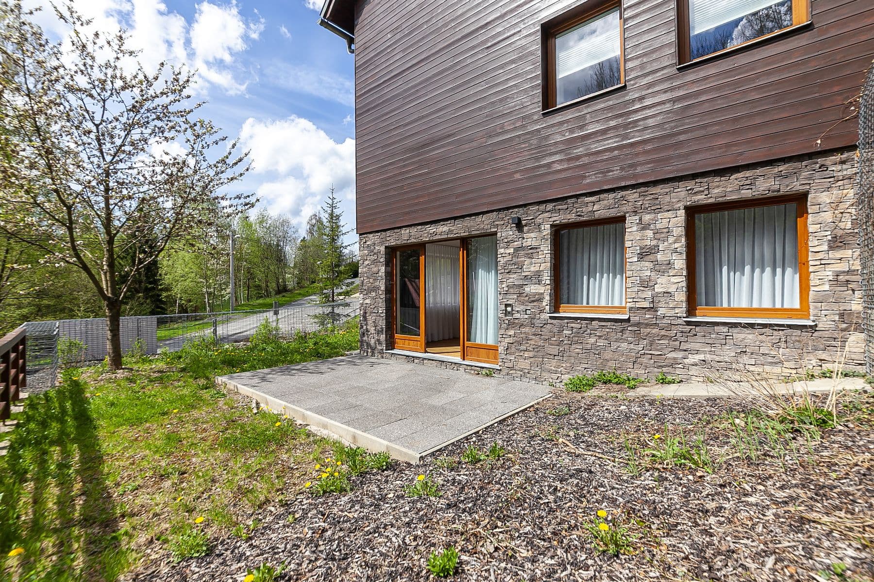 Predaj bytu 3-izbový 74 m², Jablonec nad Jizerou, Liberecký kraj Predaj bytu 3-izbový 74 m², Jablonec nad Jizerou, Liberecký kraj